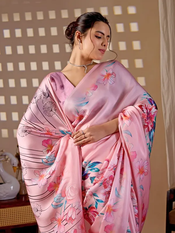 Pastel_Pink_Satin_Georgette_Floral_Digital_Printed_Saree_For_Women