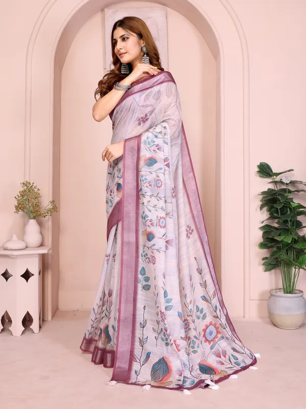 Elegant_Linen_Cotton_Saree_with_Floral_Motifs
