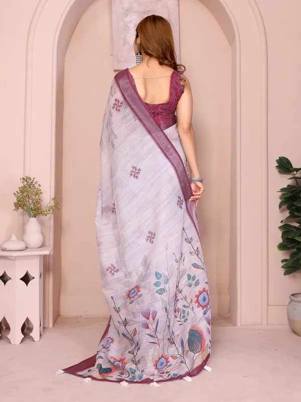 Elegant_Linen_Cotton_Saree_with_Floral_Motifs