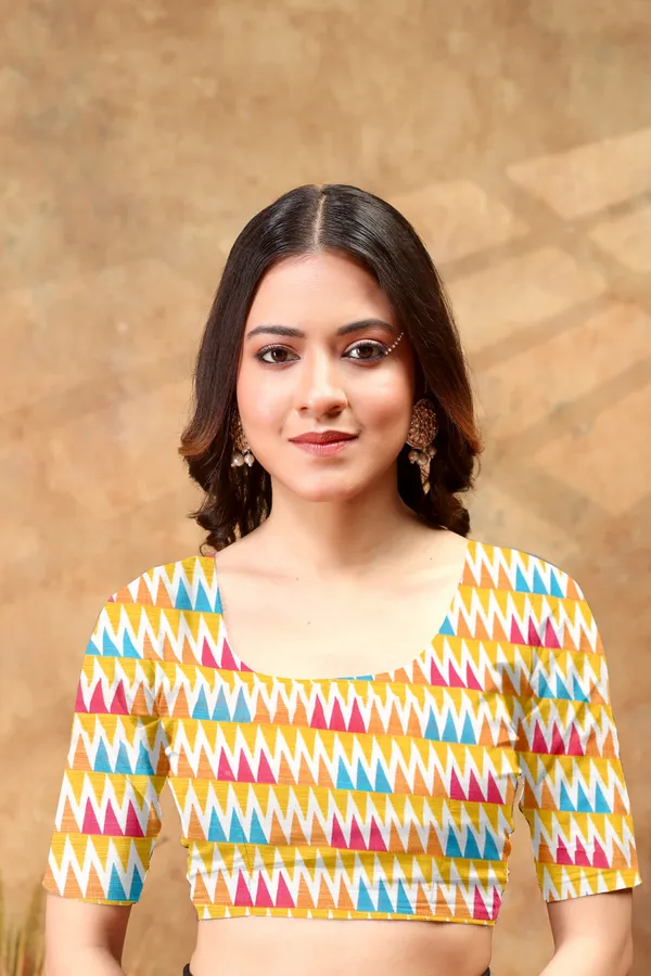 Yellow_&_Multicolour_Checked_Linen_Shimmer_Saree_with_Contrast_Border