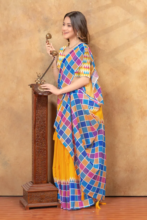 Yellow_&_Multicolour_Checked_Linen_Shimmer_Saree_with_Contrast_Border