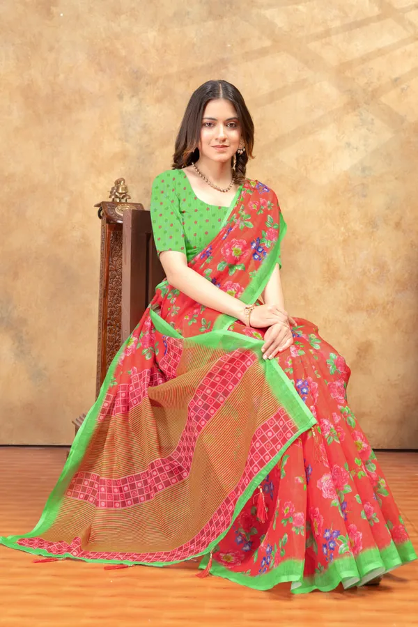 Red_Floral_Printed_Linen_Shimmer_Saree_with_Green_Contrast_Border