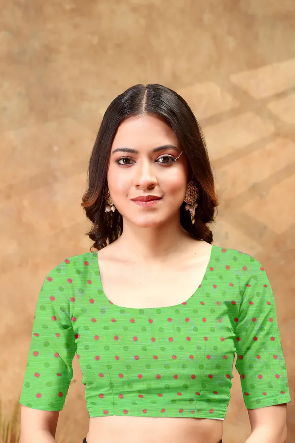 Red_Floral_Printed_Linen_Shimmer_Saree_with_Green_Contrast_Border