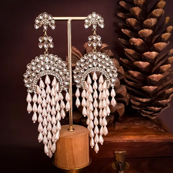 Silver_Alloy_Kundan_Pearl_Drop_Chandelier_Earrings_For_Women