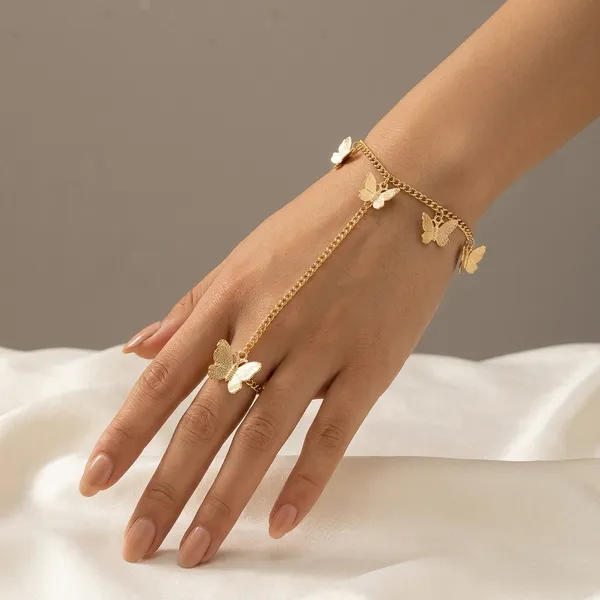 Gold_Alloy_Butterfly_Hand_Chain_Bracelet_With_Ring_For_Women