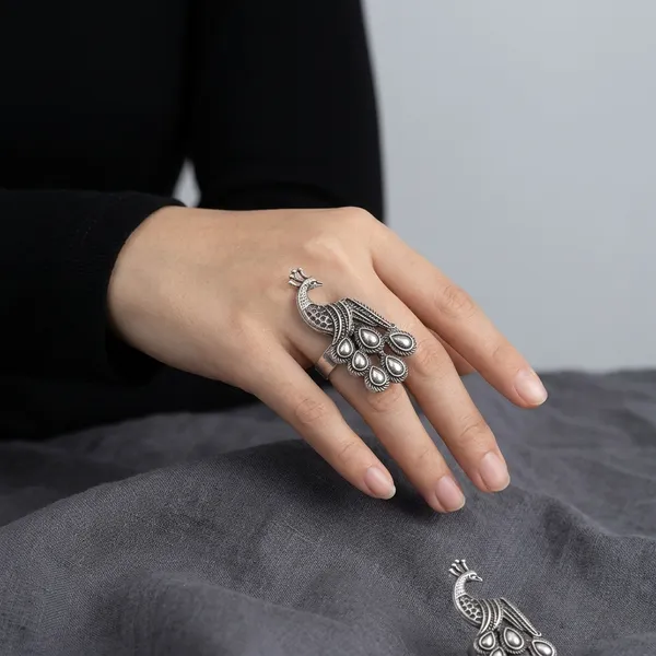 Silver_Oxidised_Alloy_Peacock_Statement_Ring_For_Women