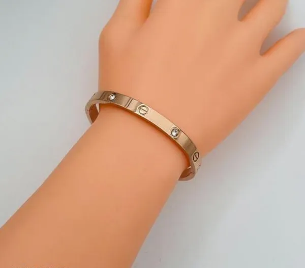 Rose_Gold_Alloy_Screw_Design_Bracelet_For_Women