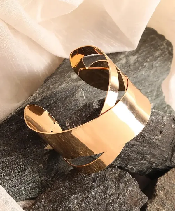 Gold_Alloy_Wide_Cuff_Bracelet_For_Women