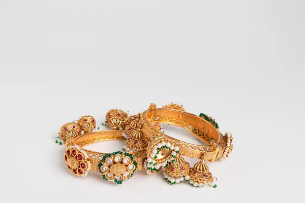 Gold_Alloy_Floral_Red_Green_Stone_Jhumka_Bangles_For_Women