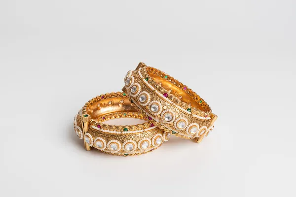 Gold_Alloy_Kundan_Pearl_Bangles_For_Women