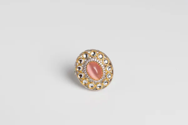 Pink_Alloy_Cubic_Zirconia_Cat_Eye_Halo_Ring_For_Women