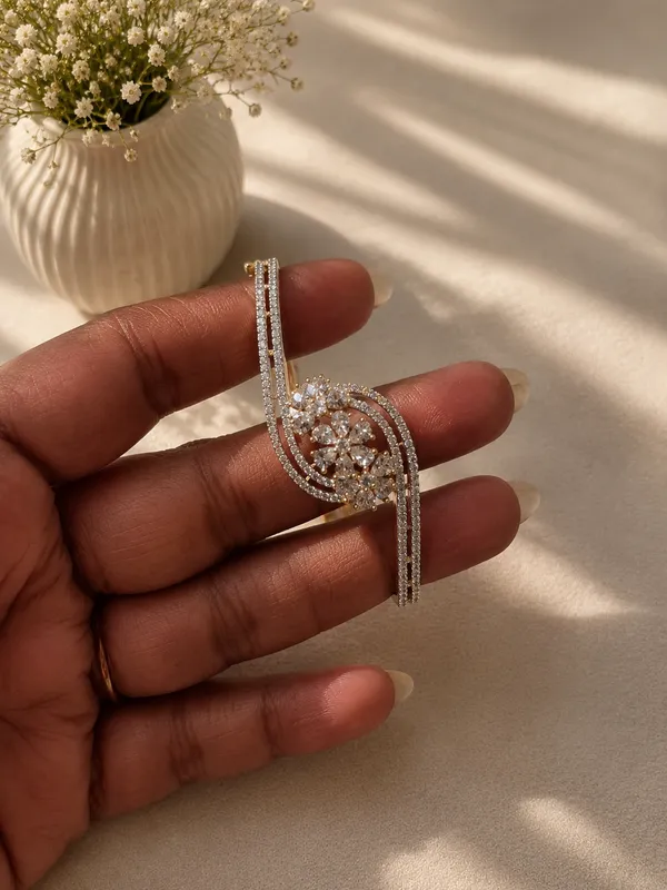 Elowen_Ad_Bracelet