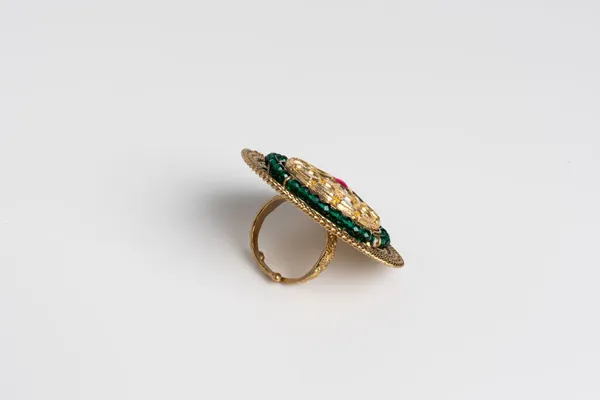 Green_&_Gold_Alloy_Emerald_Polki_Diamond_Ring_For_Women