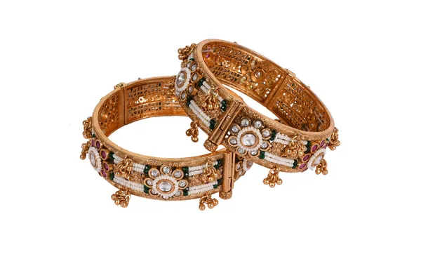 Gold_&_White_Alloy_Kundan_Floral_Bangles_For_Women