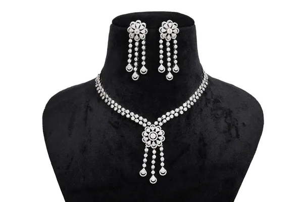 Silver_Alloy_Crystal_Stone_Floral_Necklace_Set_For_Women