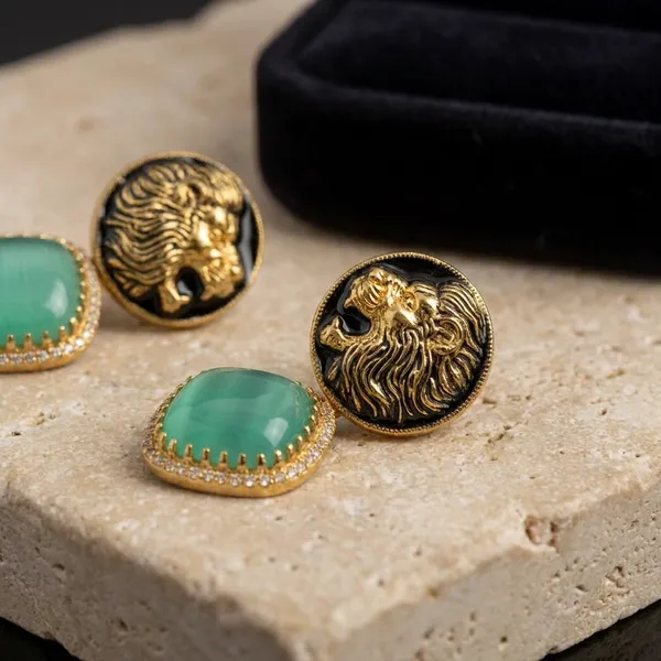 Green_Gold_Alloy_Emerald_Lion_Head_Drop_Earrings_For_Women