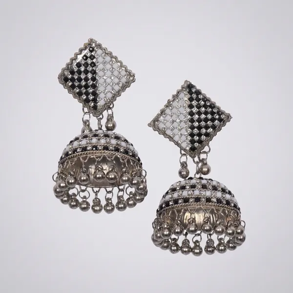 Silver_Alloy_Crystal_Black_Checkered_Drop_Earrings_For_Women