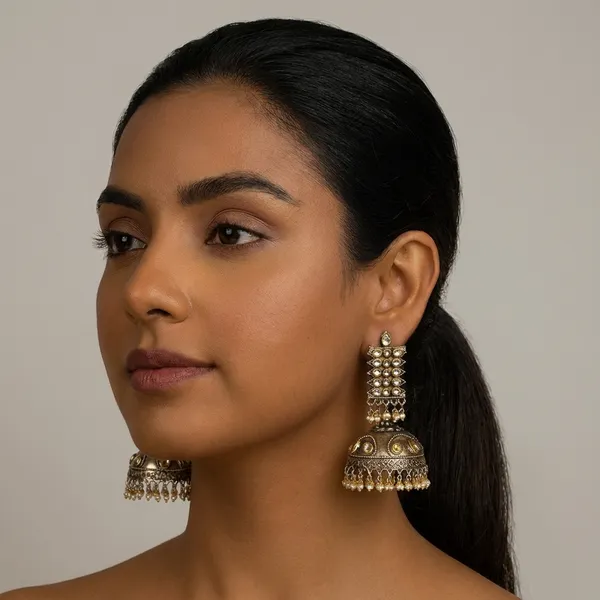 Silver_Alloy_Kundan_Traditional_Jhumka_Earrings_For_Women