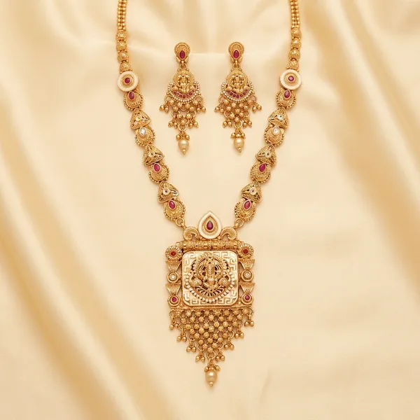 Gold_Alloy_Gemstone_Filigree_Pendant_Jewelry_Set_For_Women