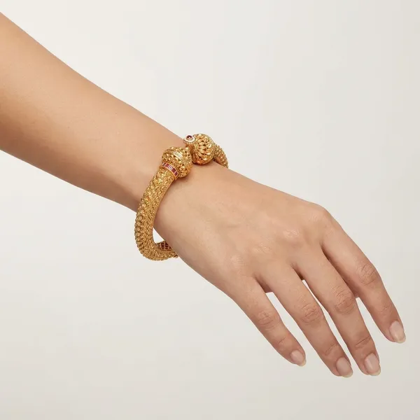 Gold_Alloy_Lattice_Floral_Red_Stone_Bangles_For_Women