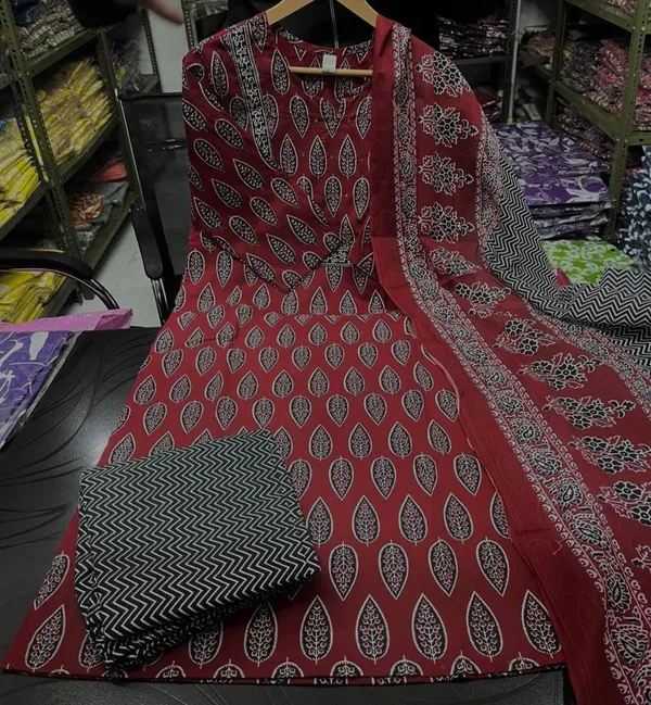 Ajrakh_Print_Cotton_Kurti_Set__