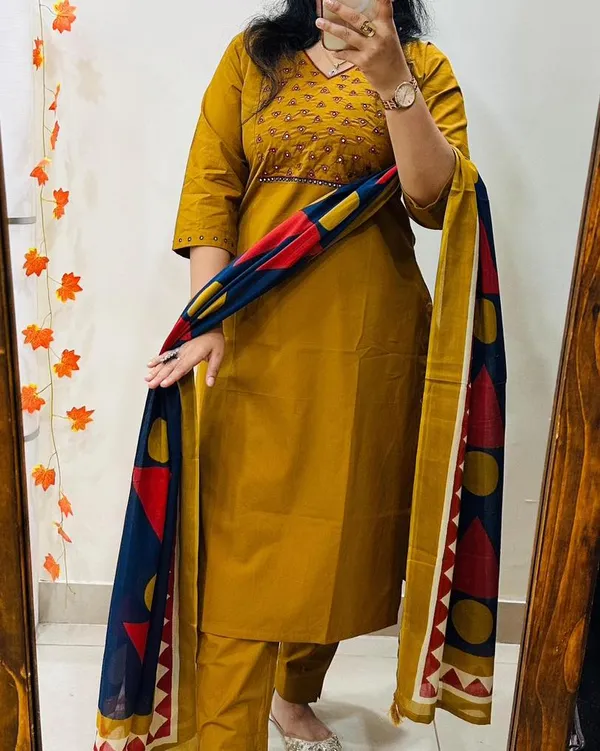 Beautiful_cotton_kurta_set_