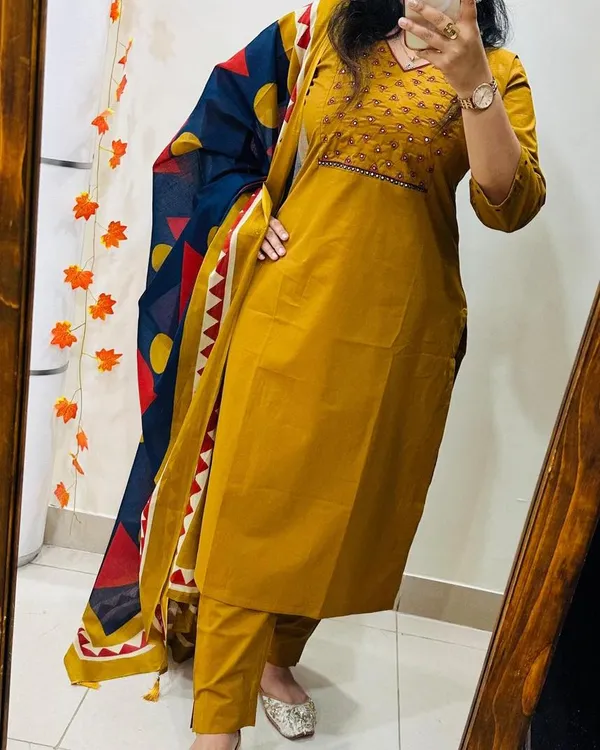 Beautiful_cotton_kurta_set_