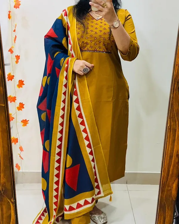 Beautiful_cotton_kurta_set_