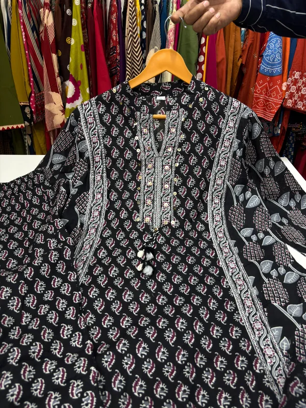 Black_Elegant_Cotton_Flex_Kurta_Plazzo_Set_with_Dupatta