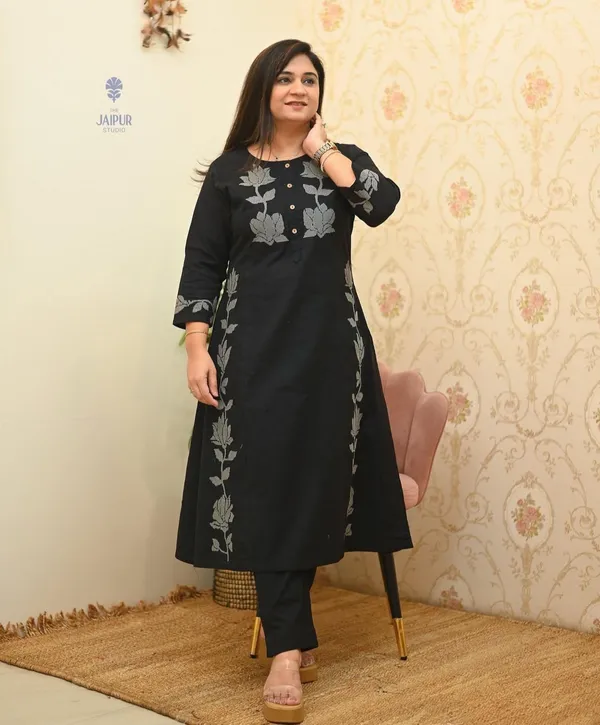 Black_Embroidery_Salwar_Kameez_Kurta_Top_Pant