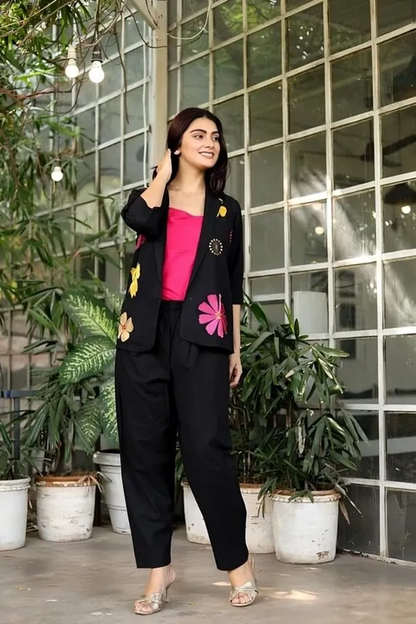 Black_Floral_Embroidered_3-Piece_Co-ord_Set_for_Women