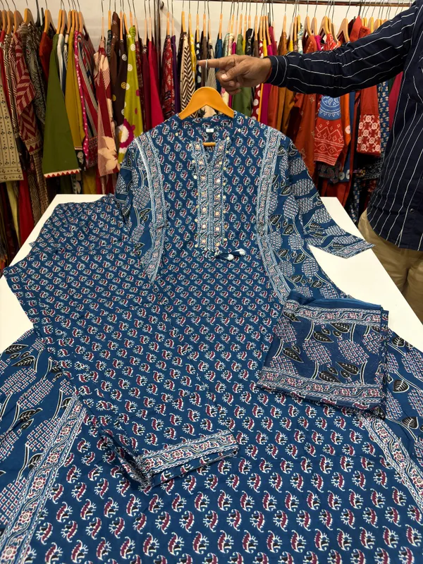 Blue_Elegant_Cotton_Flex_Kurta_Plazzo_Set_with_Dupatta