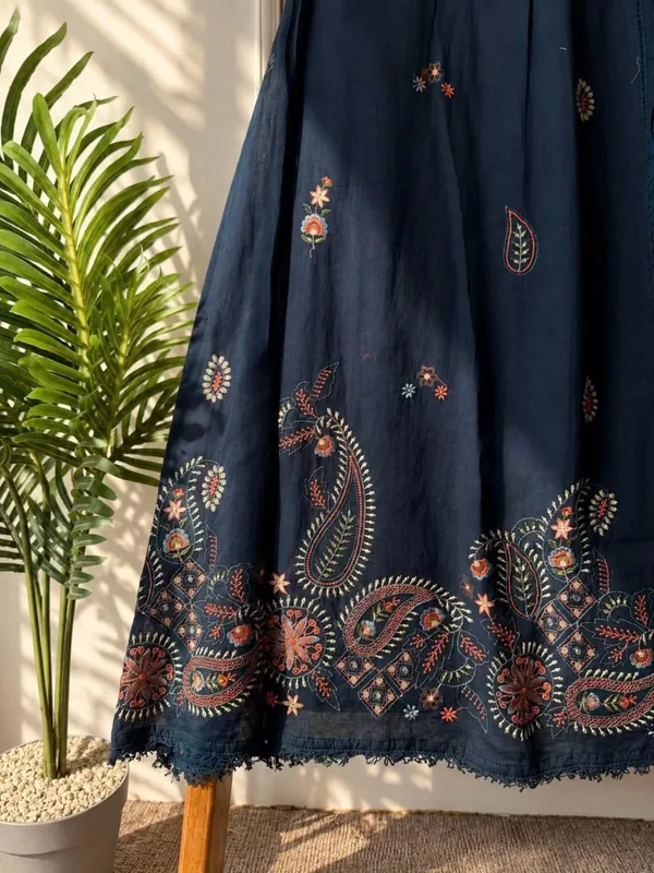 Blue_embroidery_cotton_kurta_set