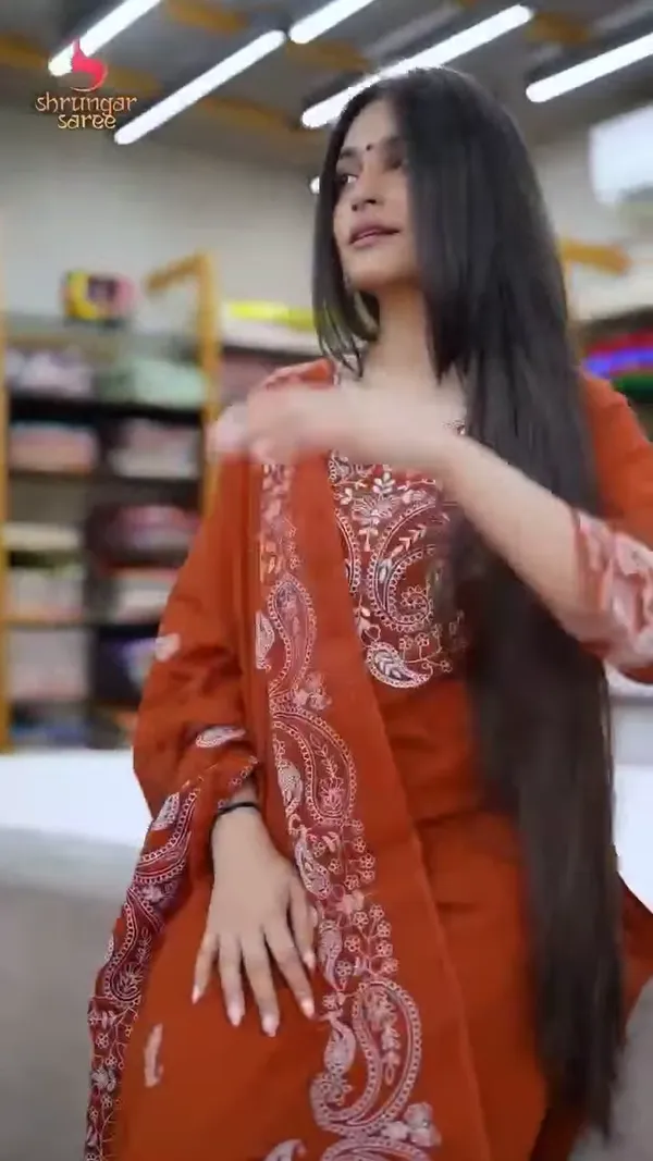Cotton_Embroidered_Kurta_With_Pant_&_Dupatta_Set
