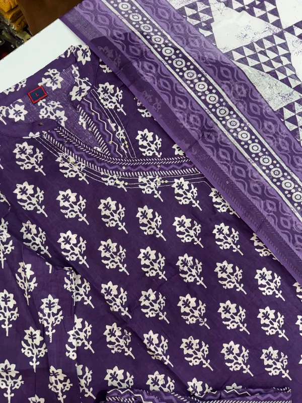 Elegant_Jaipuri_Prints_with_Comfortable_Everyday_Styling