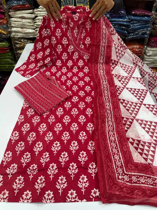 Elegant_Jaipuri_prints_with_comfortable_everyday_styling