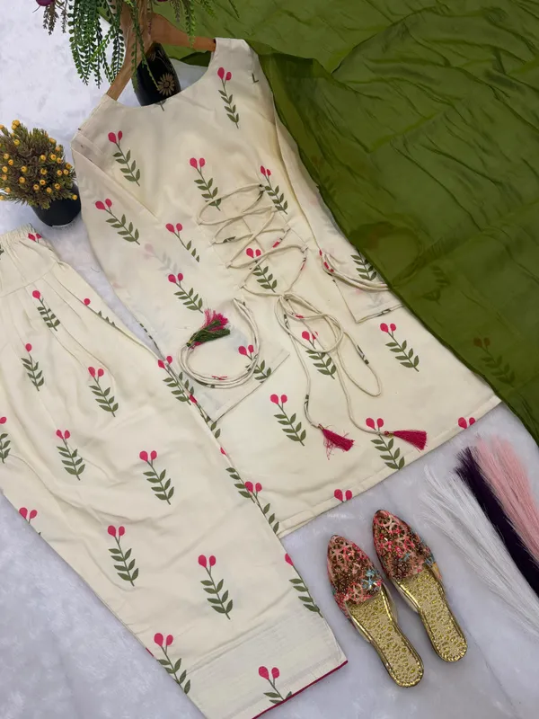 FARSHII_STYLE_BEAUTIFUL_PRINTED_KURTA_SALWAR_WITH_DUPPATA_SET