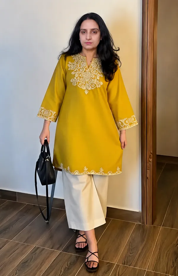 Yellow_White_Cotton_Embroidered_Kurta_&_Pant_Set