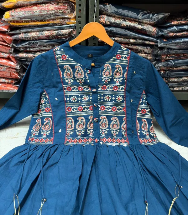 Graceful_Elegance_Premium_Cotton_Flairy_Suit_Set