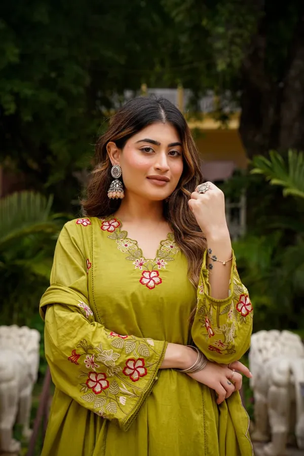 Green_Premium_Embroidered_Cotton_Flared_Suit_Set