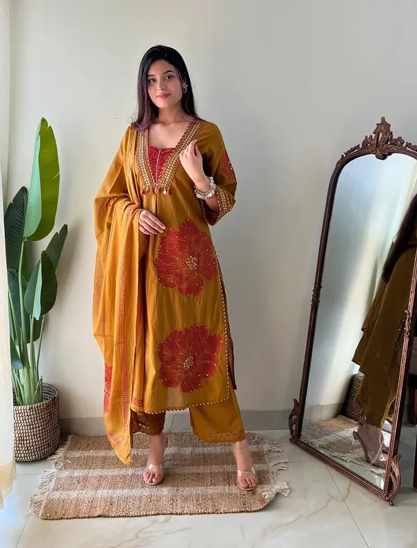 Heavy_Embroidered_A-Line_Cotton_Kurti_Set
