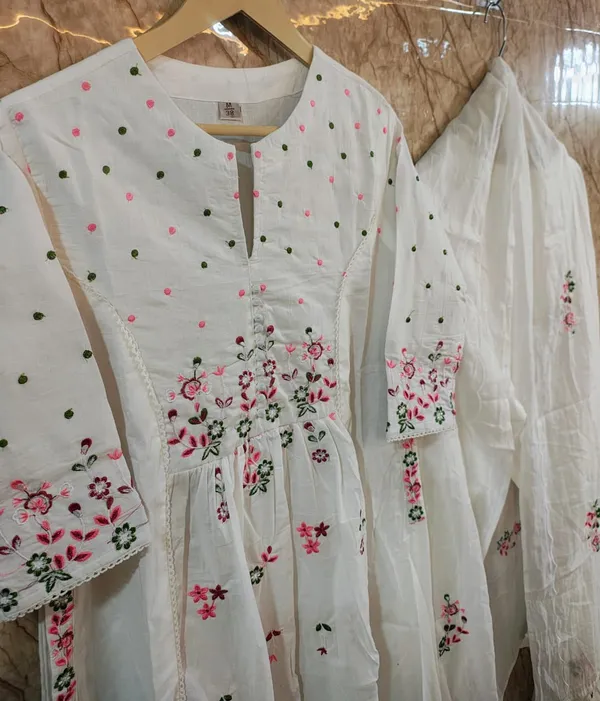 OFF_WHITE_COLOR_ANARKALI_EMBROIDERY__KURTA_PANT_WITH_DUPPATA_SET_