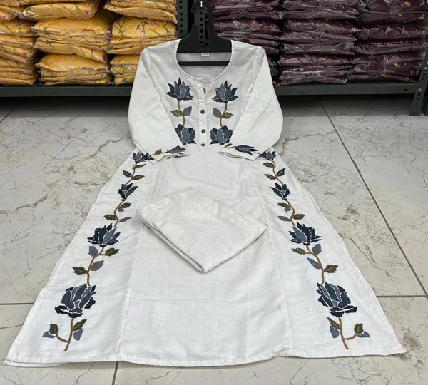 Off_White_Embroidery_Salwar_Kameez_Kurta_Top_Pant