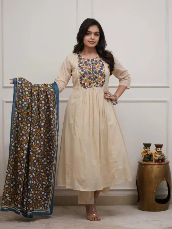 Off_White_Kalamkari_Pure_Cotton_Suit_Set