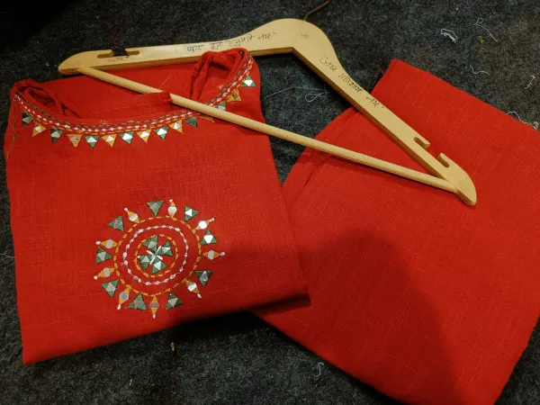 Orange_Cotton_Cut_Sleeve_Embroidered_Kurta_&_Pant_Set