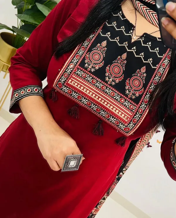 Mehroon_Heavy_Cotton_Suit_Set_with_Dupatta