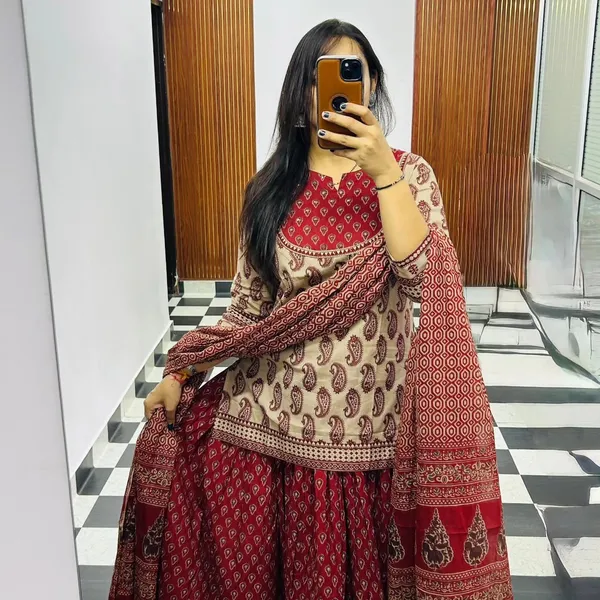 PREMIUM_QUALITY_COTTON_Top,Skirt_and_Dupatta_