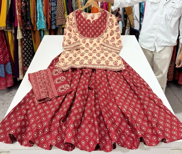 PREMIUM_QUALITY_COTTON_Top,Skirt_and_Dupatta_