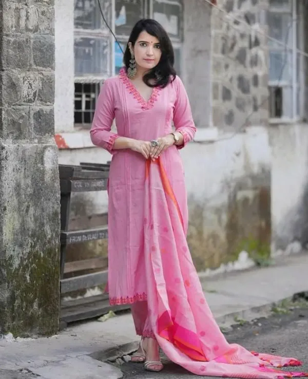 Pink_Handloom_Cotton_Kurta_Pant_With_Dupatta_Set_For_Women