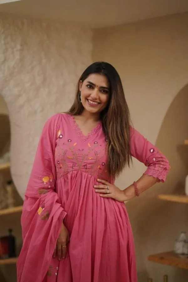 Pink_Pure_Cotton_Kurta_and_Pants_with_Dupatta